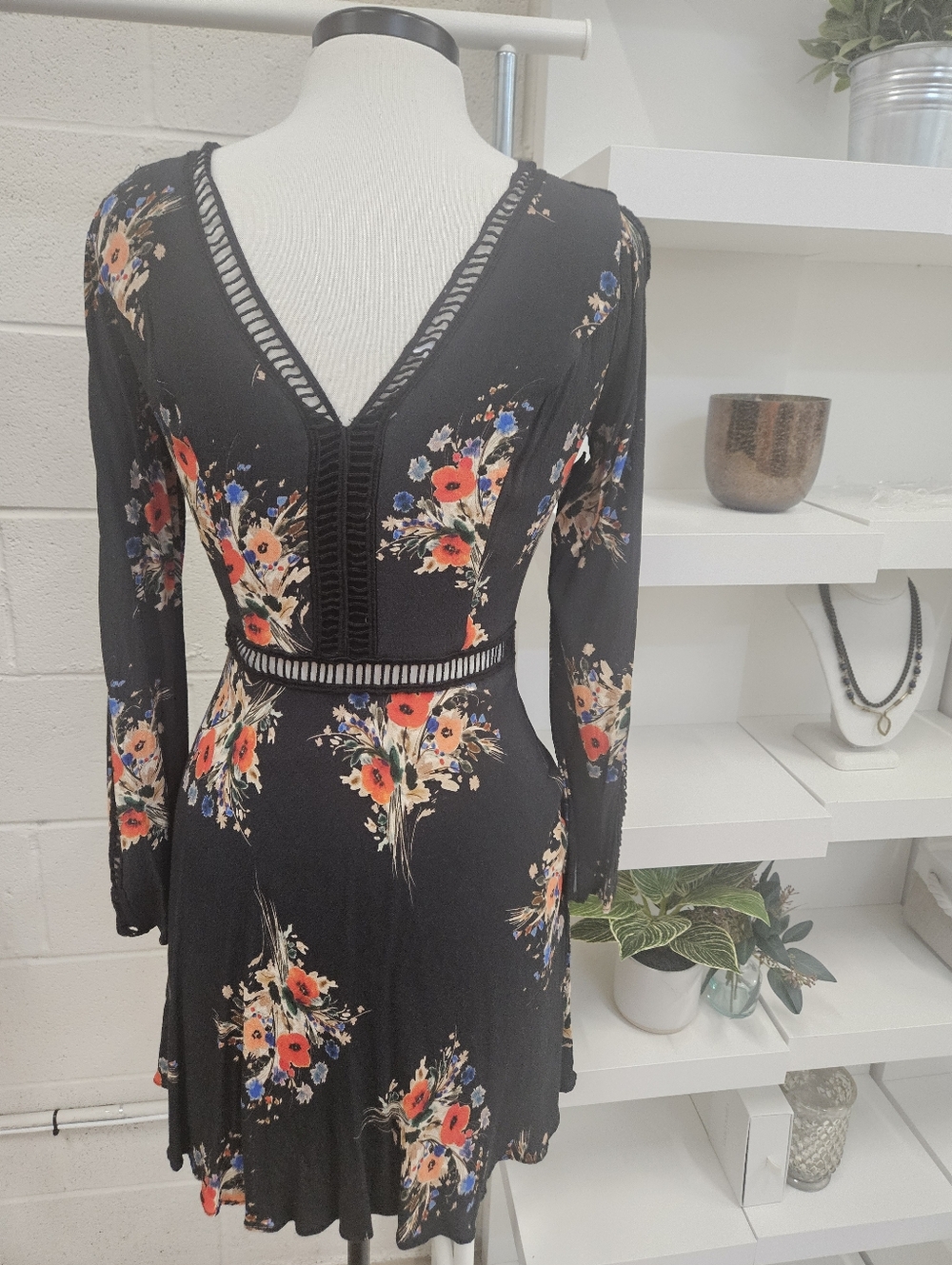 Willow and Clay viscose dress